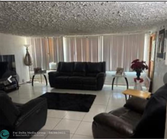 890 NW 33rd Way, Lauderhill, FL 33311 Photo