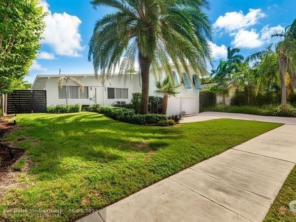 1936 Harbour Inlet Dr, Fort Lauderdale, FL 33316