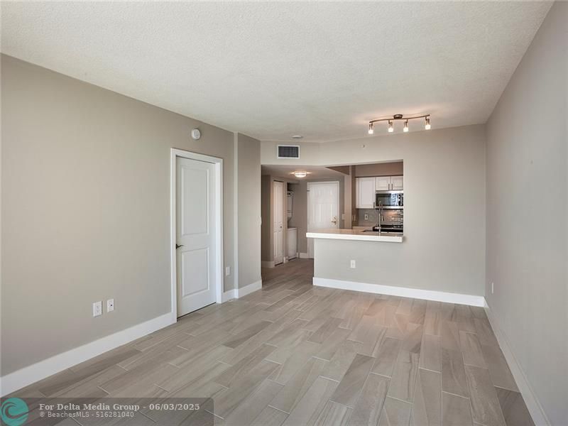 1040 Seminole Drive, Unit 856, Fort Lauderdale, FL 33304 Photo