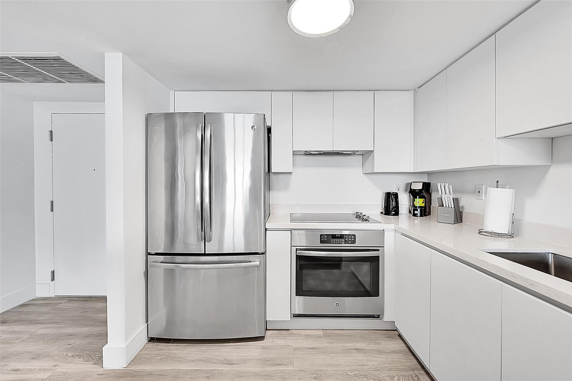 2301 Collins Avenue, Unit 838, Miami Beach, FL 33139 Photo