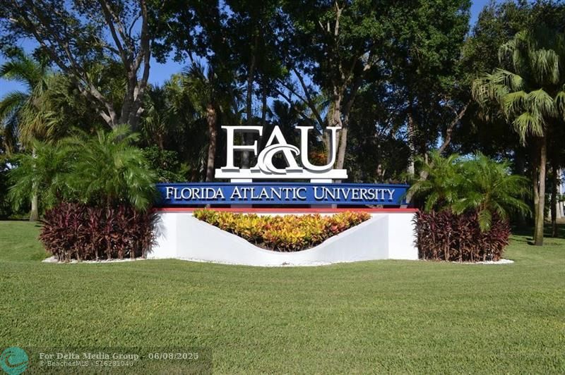 301 Olivewood Pl, Unit 0130, Boca Raton, FL 33431 Photo