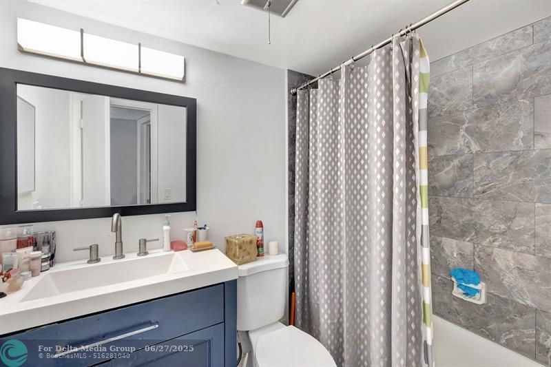 5860 NW 64th Ave, Unit 201, Tamarac, FL 33319 Photo