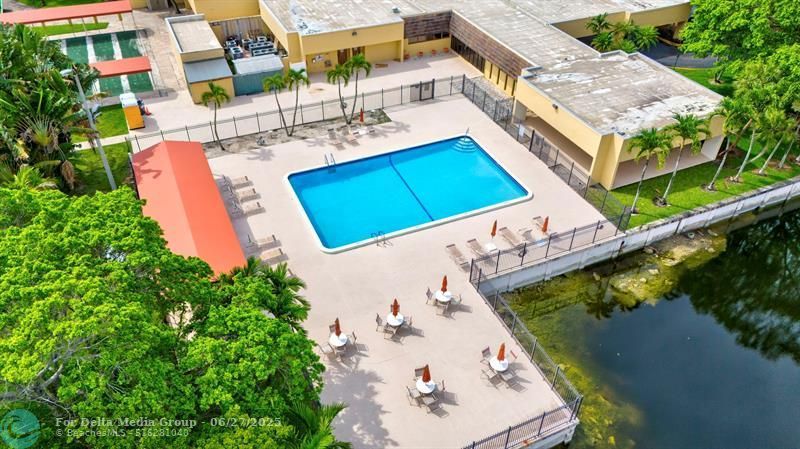 5860 NW 64th Ave, Unit 201, Tamarac, FL 33319 Photo