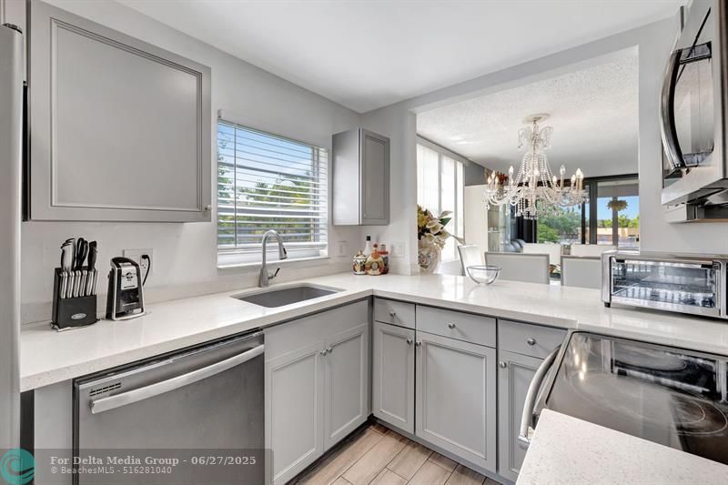 5860 NW 64th Ave, Unit 201, Tamarac, FL 33319 Photo