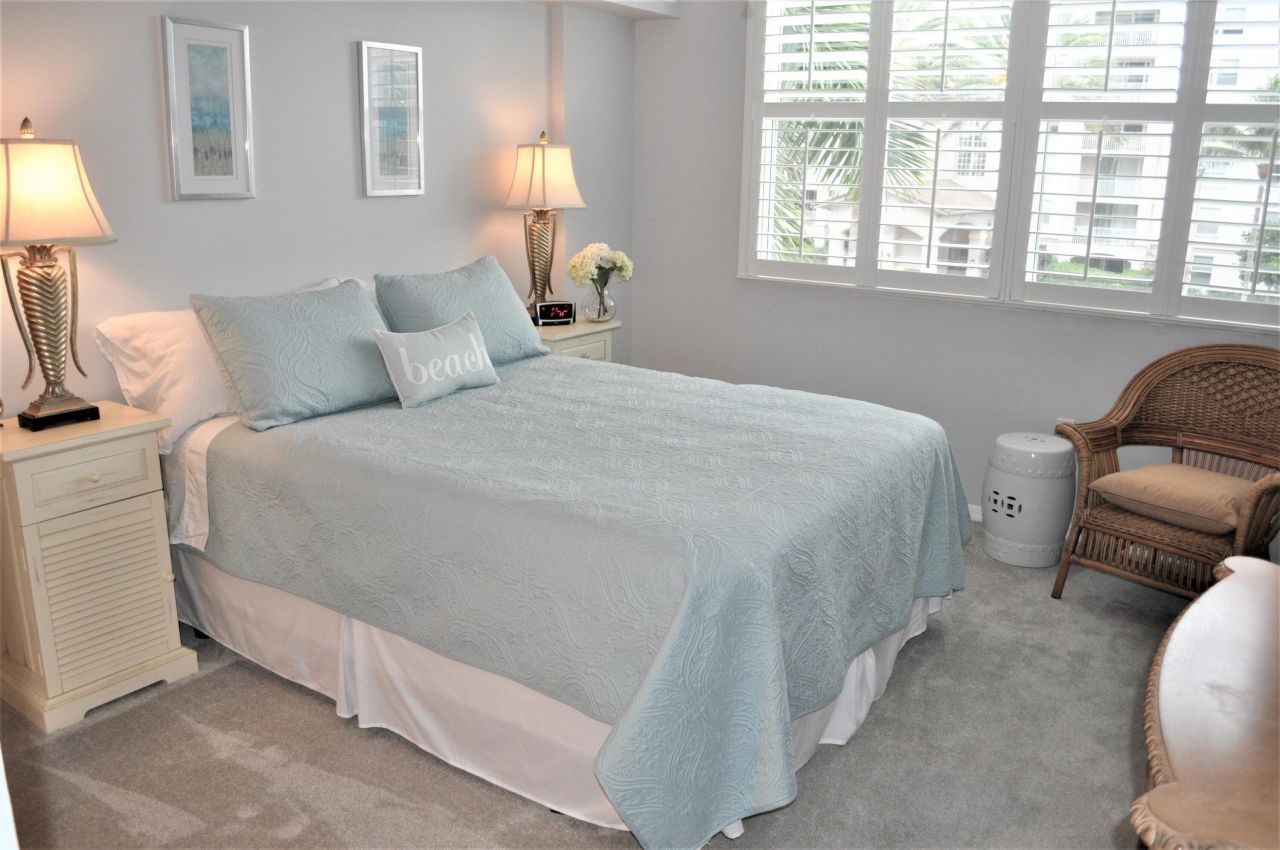 3594 S Ocean Boulevard, Unit 301, Highland Beach, FL 33487 Photo