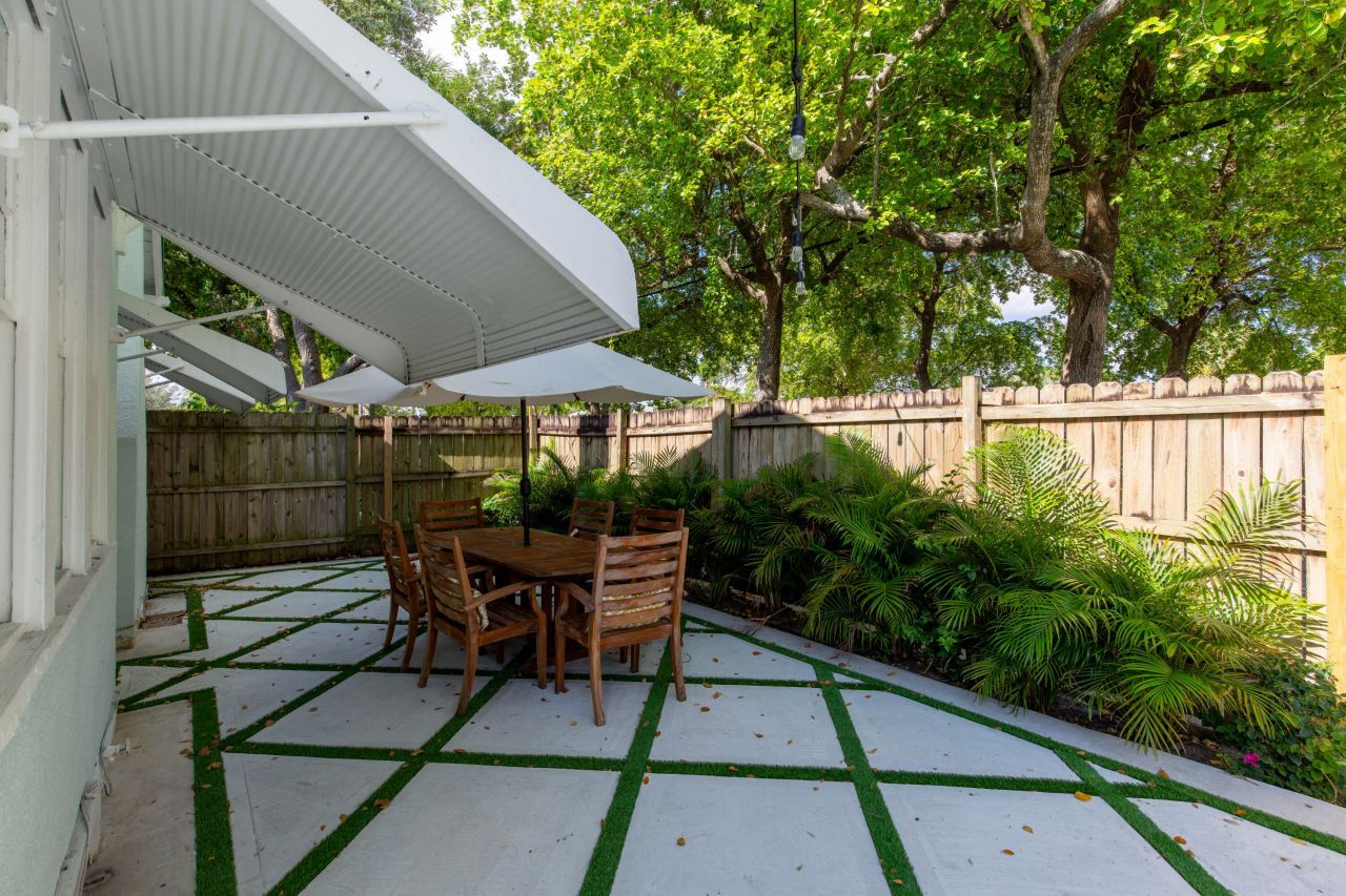 435 56th Street, West Palm Beach, FL 33407 Photo