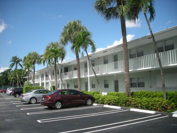 2600 SW 22nd Avenue, Unit 903, Delray Beach, FL 33445