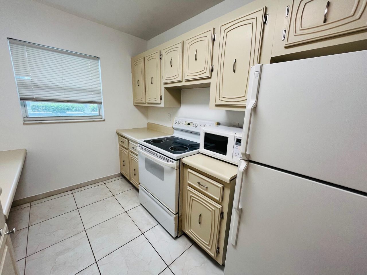 2600 SW 22nd Avenue, Unit 903, Delray Beach, FL 33445 Photo