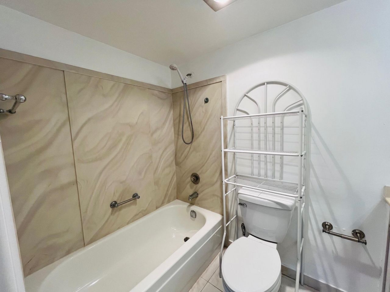 2600 SW 22nd Avenue, Unit 903, Delray Beach, FL 33445 Photo