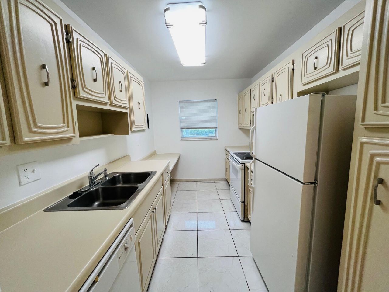 2600 SW 22nd Avenue, Unit 903, Delray Beach, FL 33445 Photo