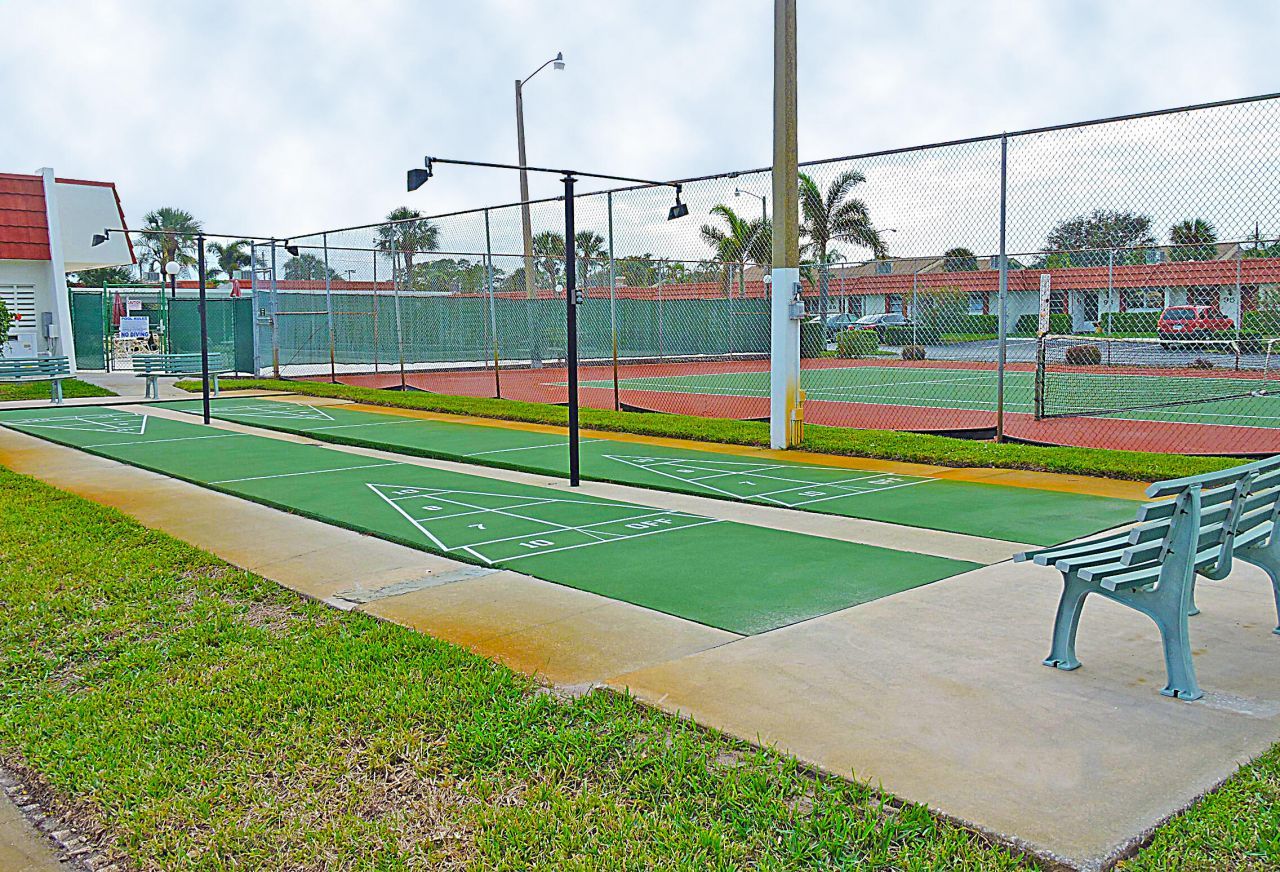 5800 Fernley Drive W, Unit 51, West Palm Beach, FL 33415 Photo