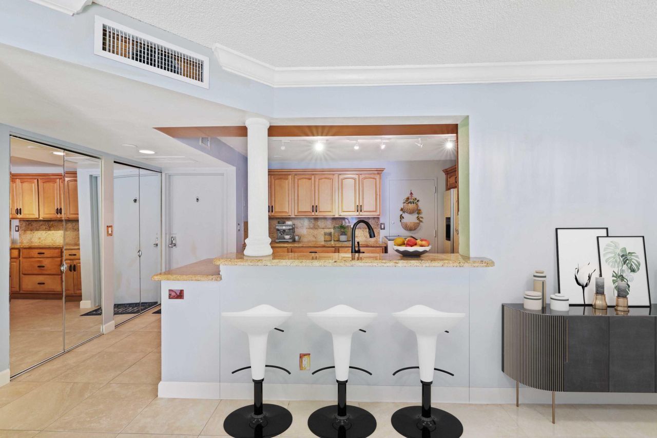 1147 Hillsboro Mile, Unit 309, Hillsboro Beach, FL 33062 Photo