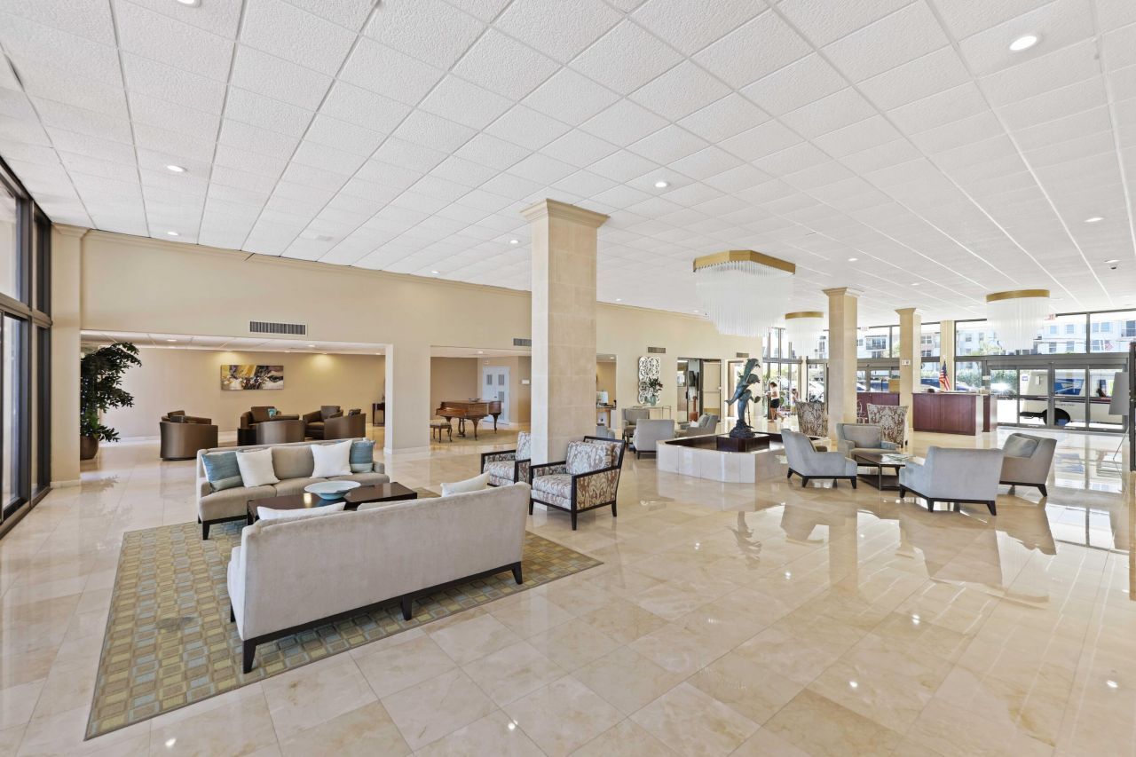 1147 Hillsboro Mile, Unit 309, Hillsboro Beach, FL 33062 Photo