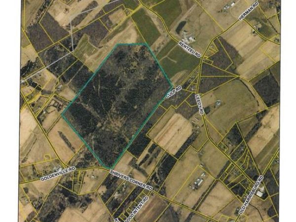 100 CULP ROAD, GETTYSBURG, PA 17325