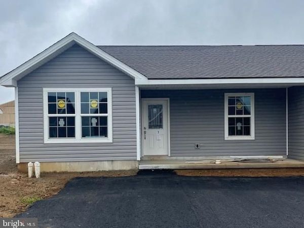 96 PACIFIC AVENUE, MILROY, PA 17063