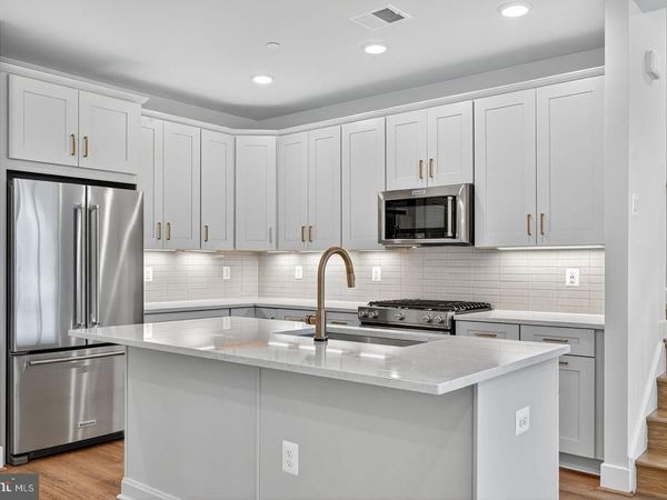 114 PEPPERELL STREET, ALEXANDRIA, VA 22304