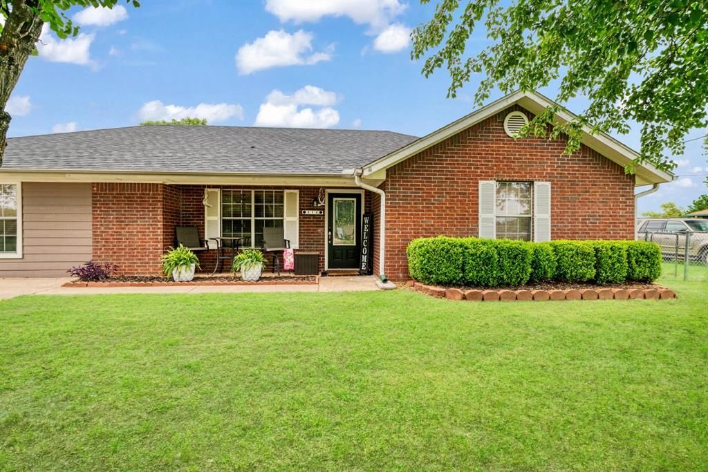 310 County Road 35985, Powderly, TX 75473 Main Photo