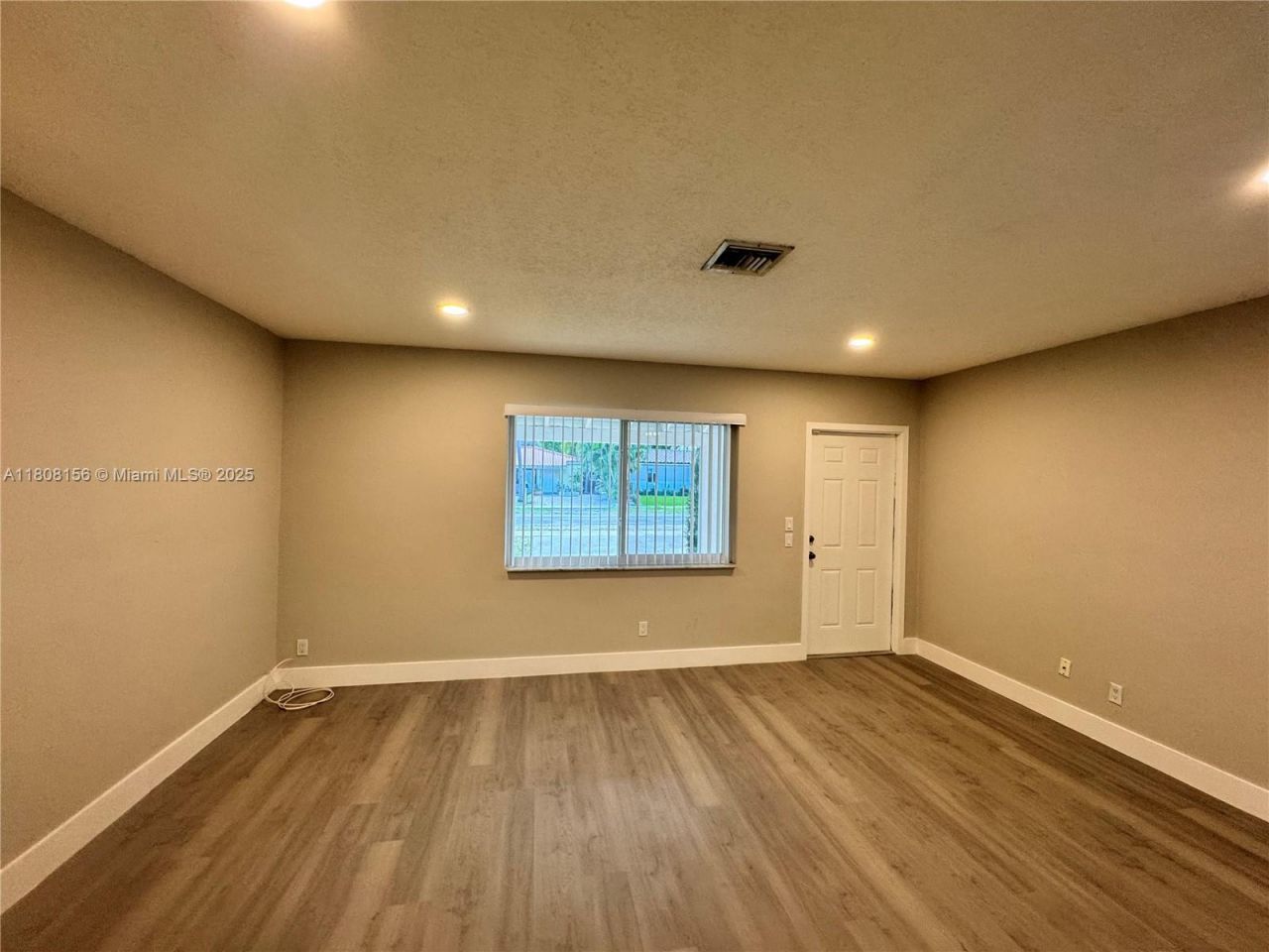 1304 NW 6th Ave, Fort Lauderdale, FL 33311 Photo