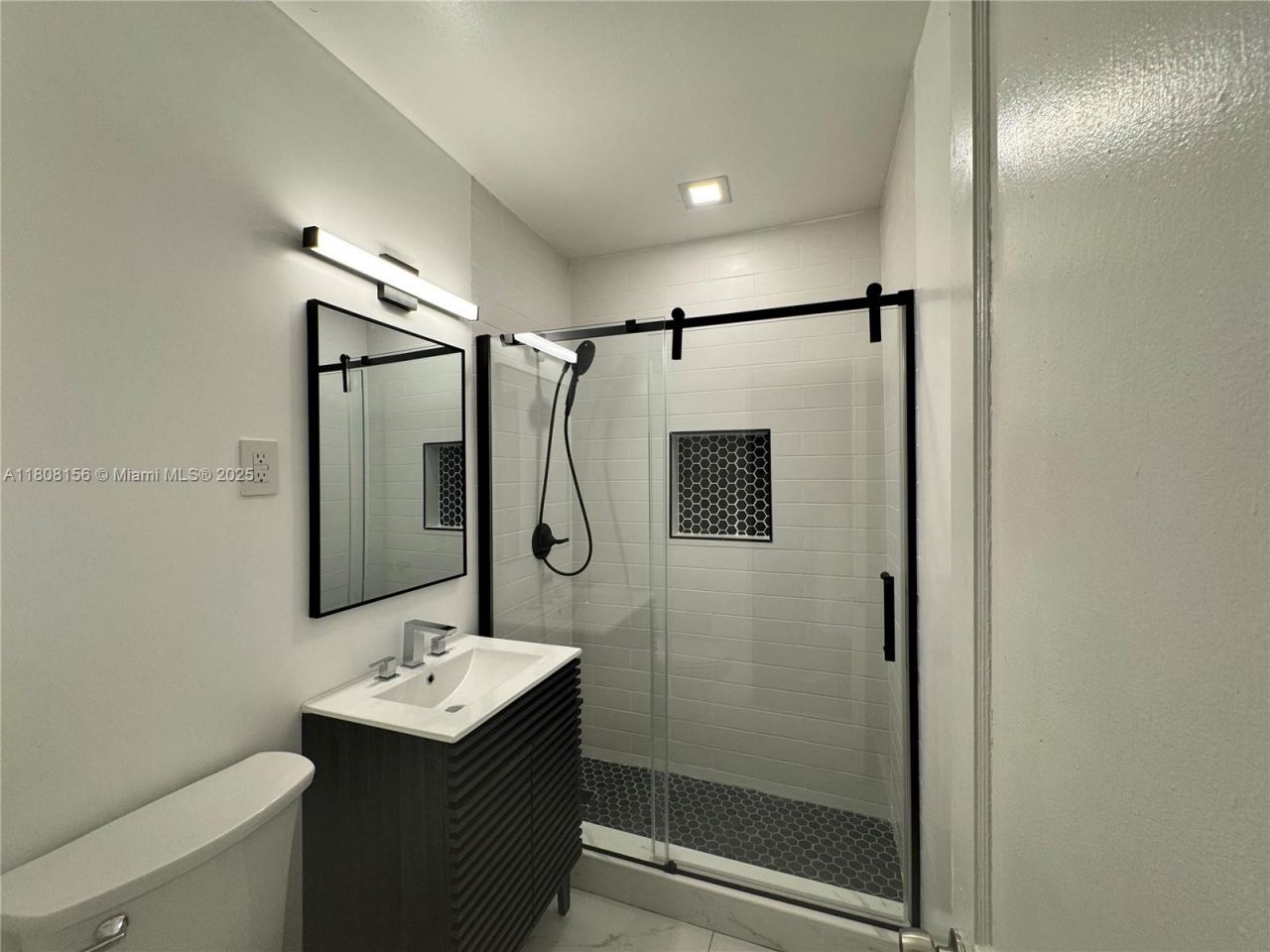 1304 NW 6th Ave, Fort Lauderdale, FL 33311 Photo