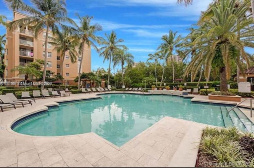 19601 E Country Club Drive, Unit 7-203, Aventura, FL 33180 Photo