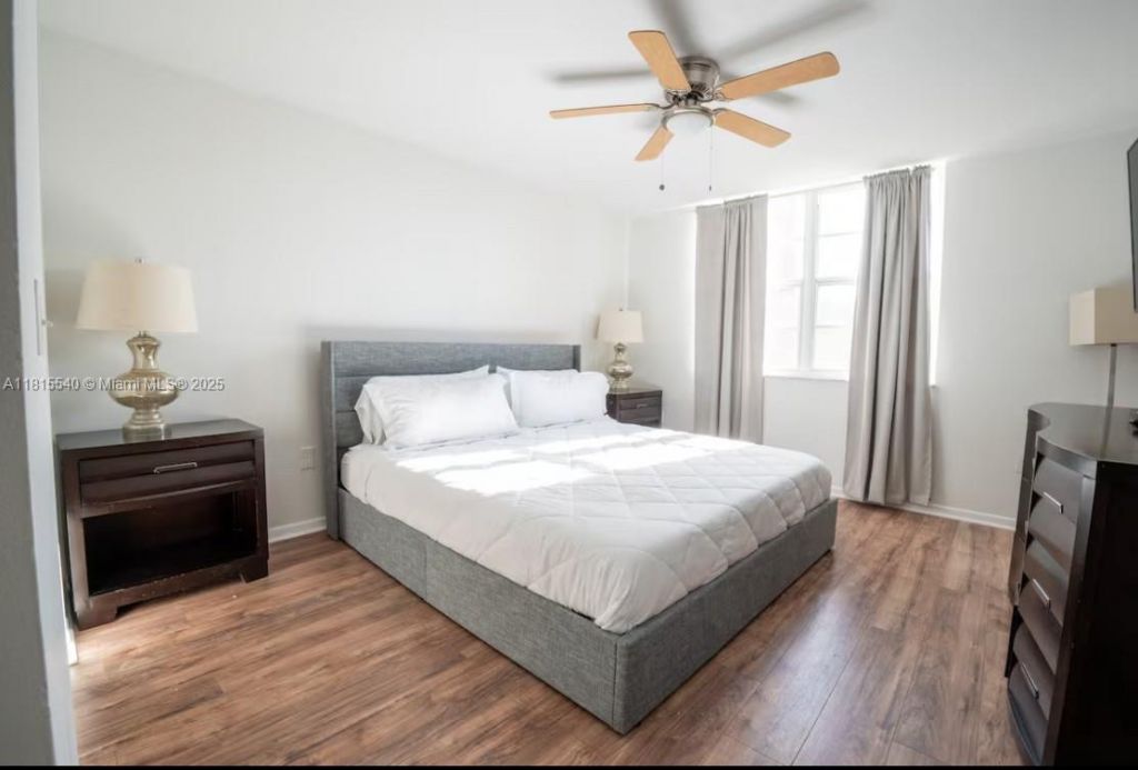 19601 E Country Club Drive, Unit 7-203, Aventura, FL 33180 Photo