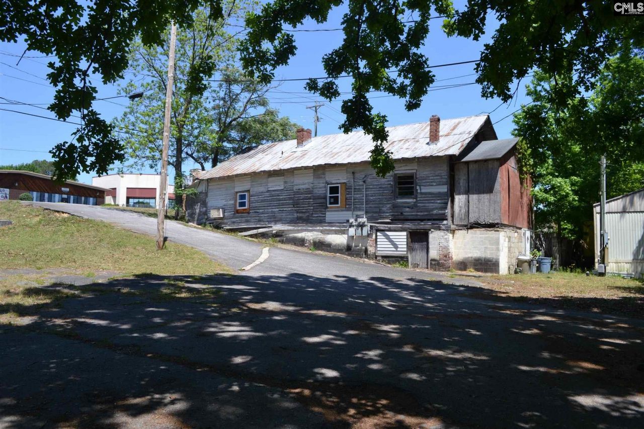 6538 Two Notch Road Photo 15