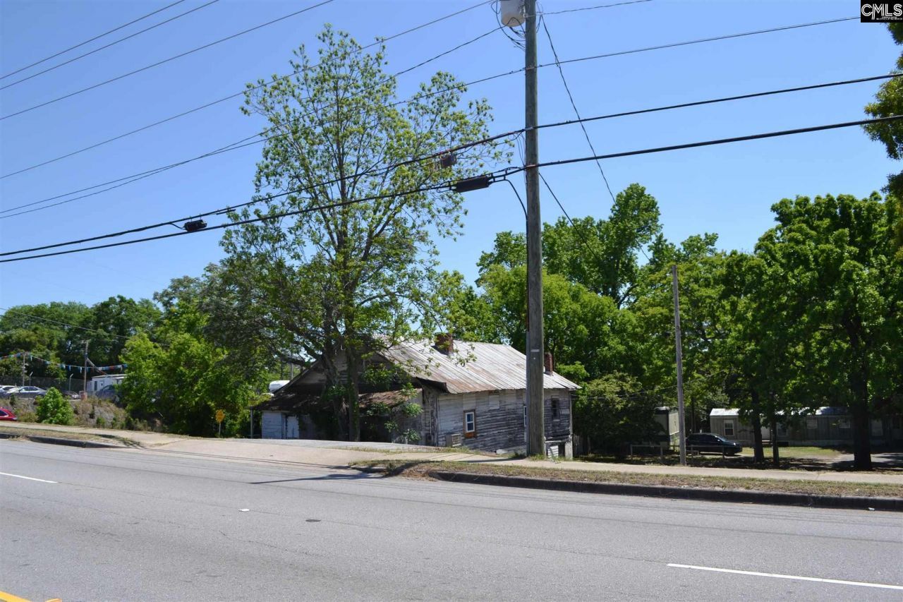 6538 Two Notch Road Photo 8