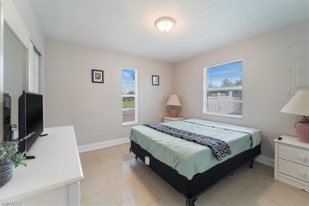 51-55 Lake St, North Fort Myers, FL 33903 Photo