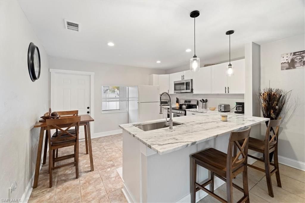 51-55 Lake St, North Fort Myers, FL 33903 Photo