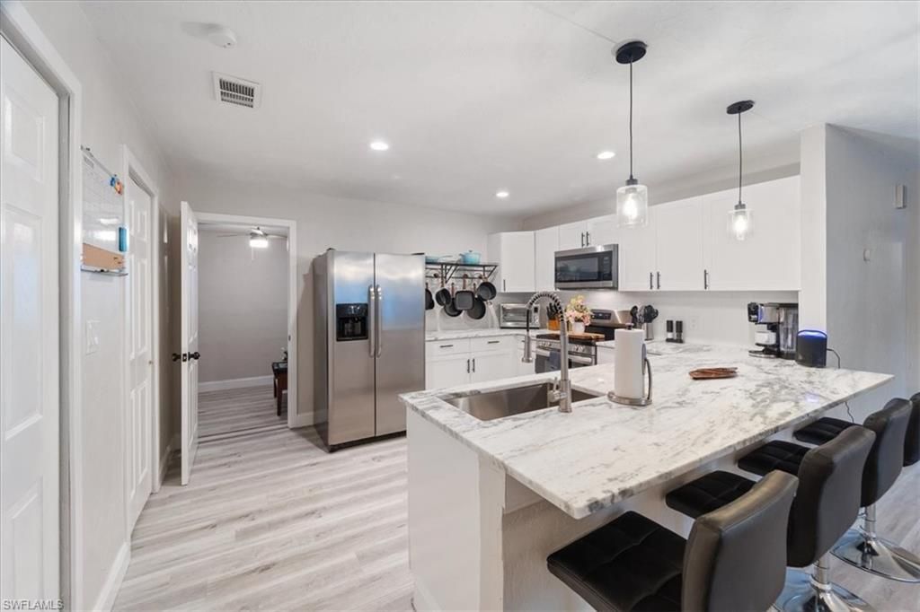 51-55 Lake St, North Fort Myers, FL 33903 Photo