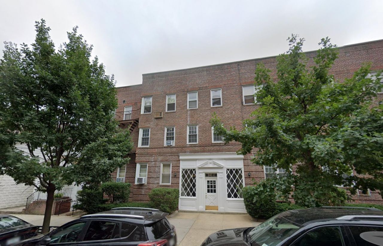 9410 64 Road, Unit B6, Rego Park, NY 11374 Main Photo