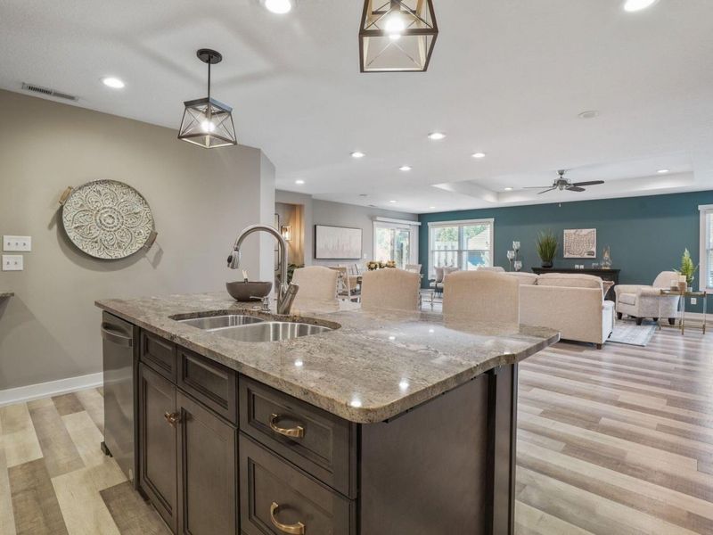 107 Willows End, Bellefontaine, OH 43311 Photo 10