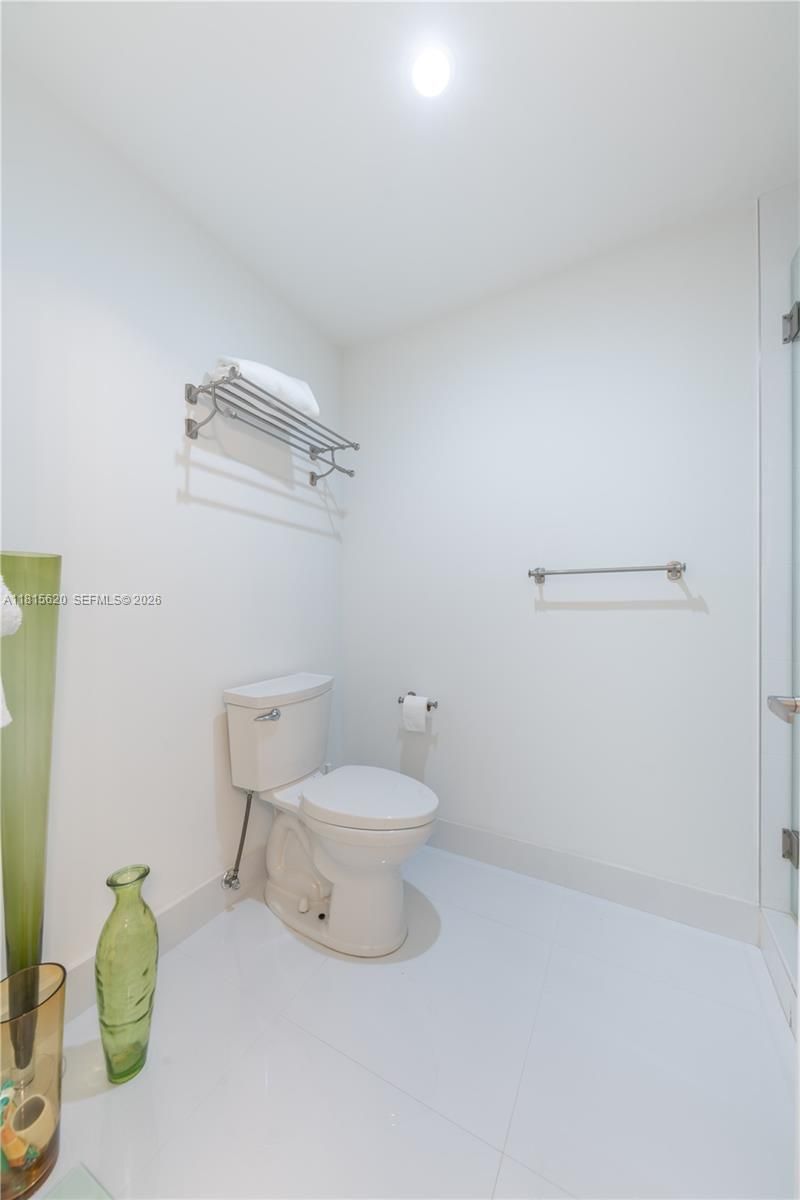 16189 Laurel Dr, Unit 25, Weston, FL 33326 Photo