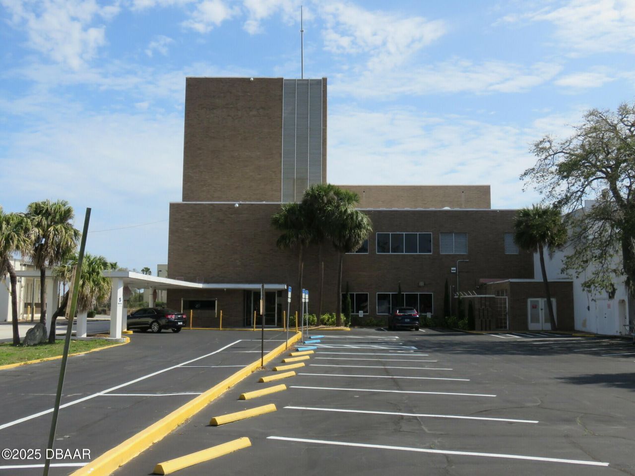 230 N Beach Street, Daytona Beach, FL 32114 Photo