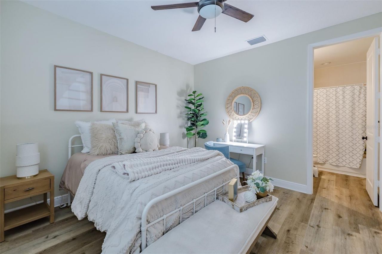 2388 Oakwood Preserve Drive, Wesley Chapel, FL 33543 Photo