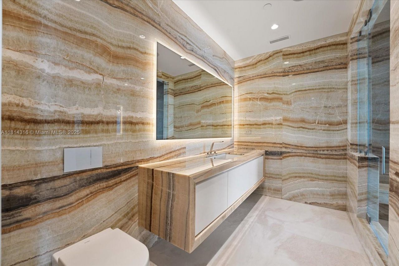 17901 Collins Ave, Unit 3004, Sunny Isles Beach, FL 33160 Photo