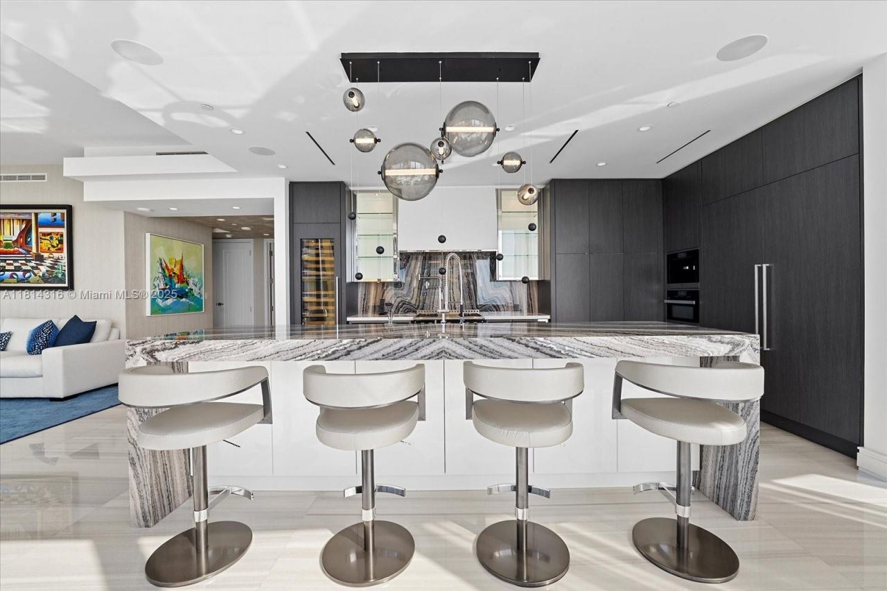 17901 Collins Ave, Unit 3004, Sunny Isles Beach, FL 33160 Photo