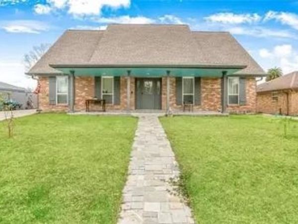 419 PALM Drive, Braithwaite, LA 70040