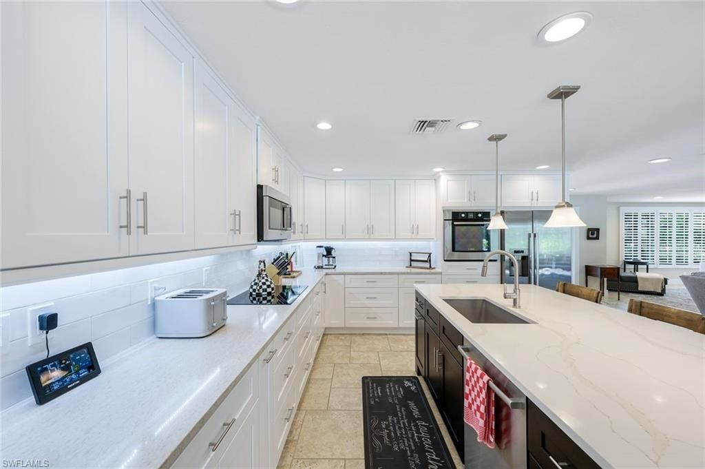 725 Old Trail Dr, Naples, FL 34103 Photo