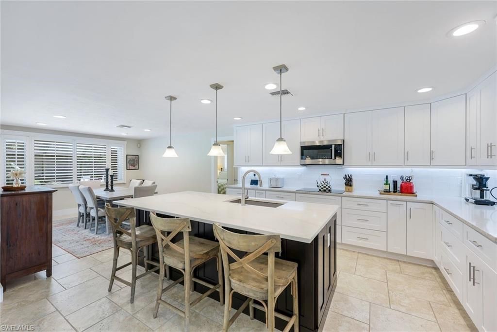 725 Old Trail Dr, Naples, FL 34103 Photo