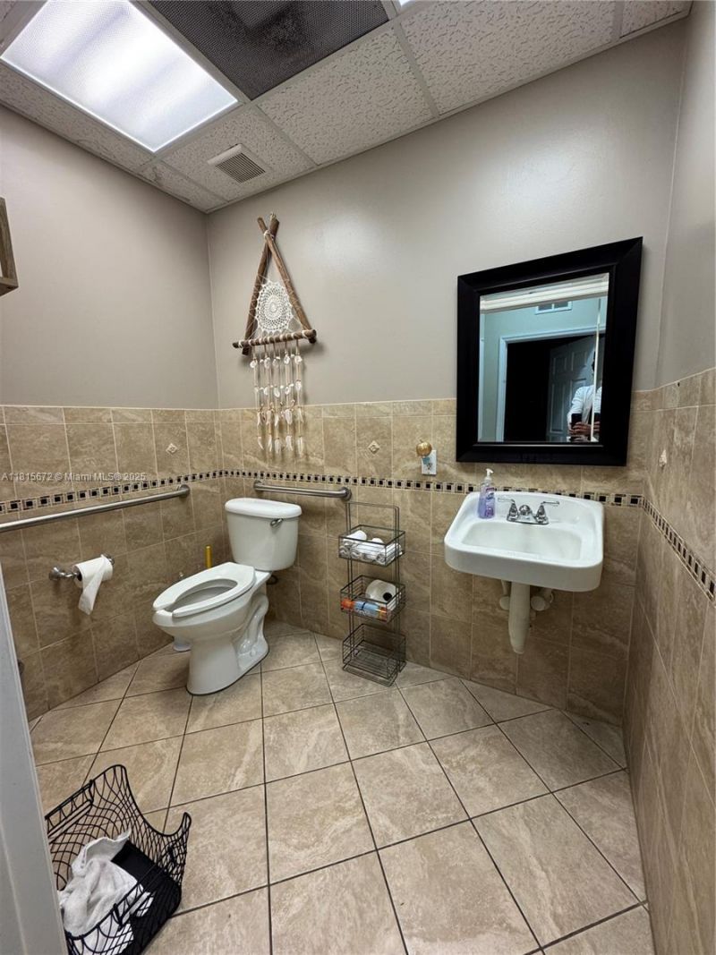 8759 NW 50th St, Unit 8, Lauderhill, FL 33351 Photo