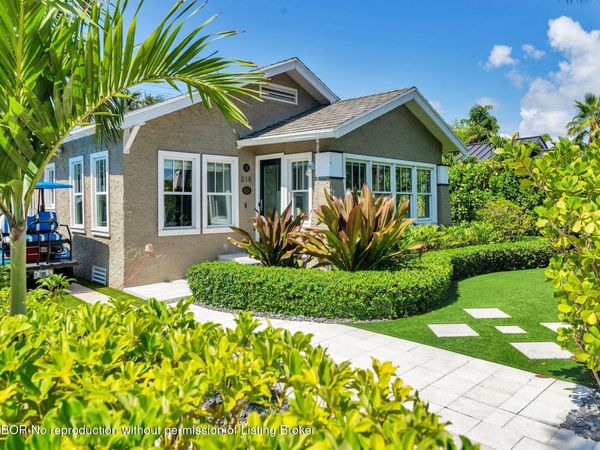 216 Lakeland Drive, West Palm Beach, FL 33405