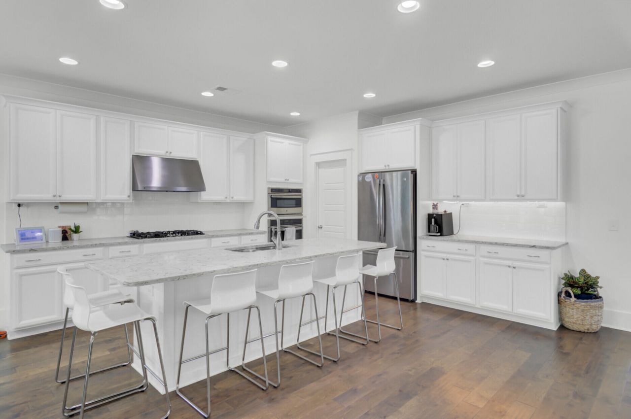 351 Gnarly Oak Lane Photo 11