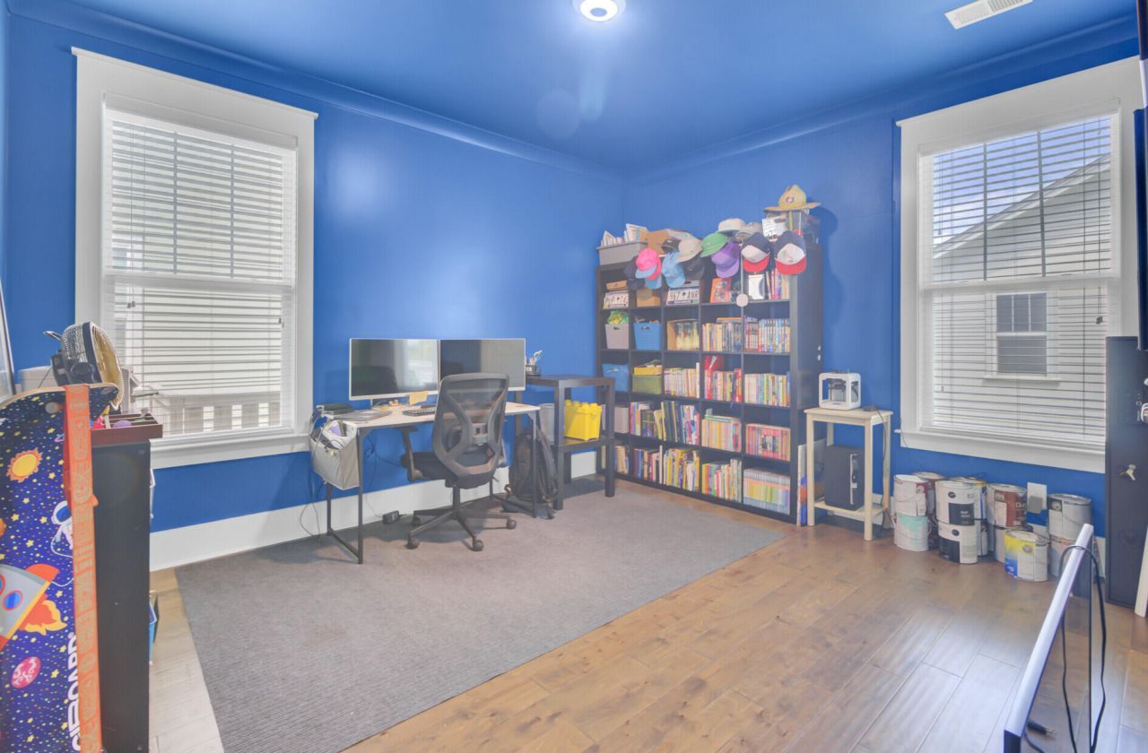 351 Gnarly Oak Lane Photo 23