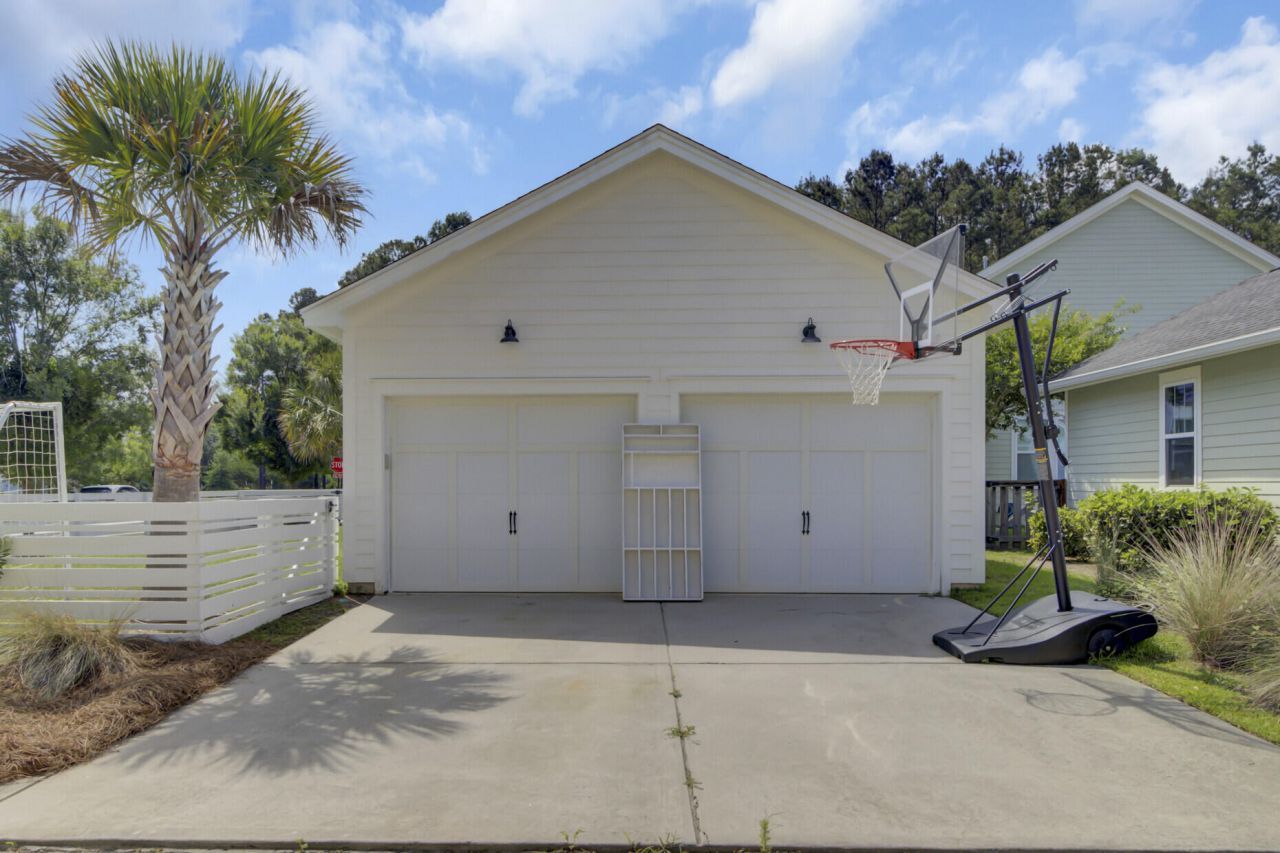 351 Gnarly Oak Lane Photo 48