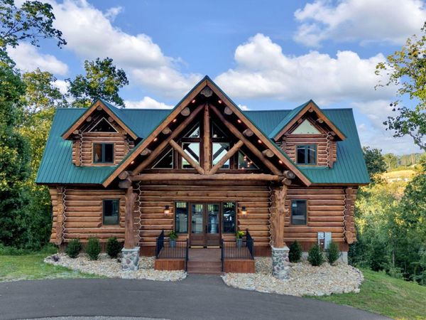 2715 Red Sky Drive, Sevierville, TN 37862