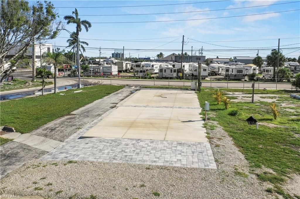 19281 #37 San Carlos Blvd, Fort Myers Beach, FL 33931 Photo