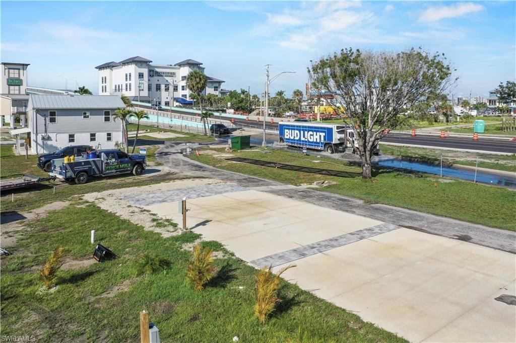 19281 #37 San Carlos Blvd, Fort Myers Beach, FL 33931 Photo