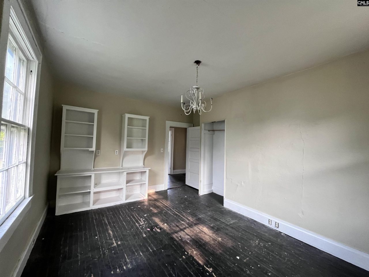 250 Pine Street Photo 6