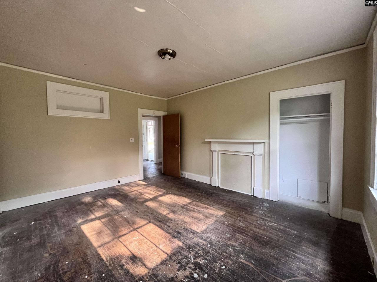 250 Pine Street Photo 9